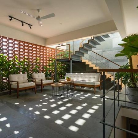 Iris Suites Bangalore Eksteriør bilde