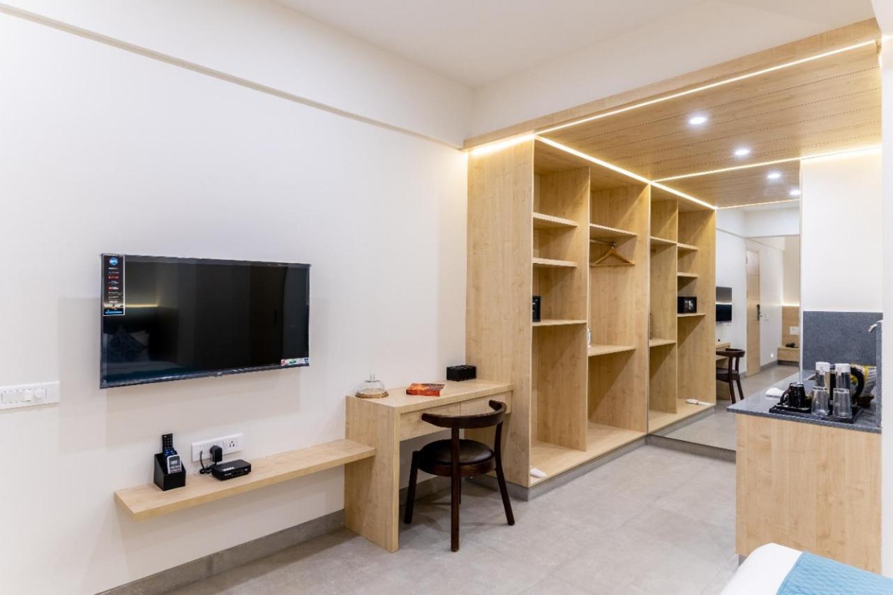 Iris Suites Bangalore Eksteriør bilde